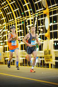 BIB: 40765, 4316
                            <button type="button" onclick="openModal(22806571)" class="btn btn-primary btn-sm float-right btn-popup" data-toggle="modal" data-target=".modal-high-quality">
                        <i class="fas fa-shopping-cart"></i> Add to Cart
                    </button>
                                            <button type="button" onclick="isThisMe(22806571, true)" class="btn btn-success btn-sm float-right btn-popup btn-isme hidden" data-toggle="tooltip" data-placement="bottom" title="นี่คือรูปของคุณใช่ไหม คลิกที่นี่เพื่อเอาเข้าอัลบั้ม">
                        <i class="fas fa-plus"></i> Add to album
                    </button>
                    <button type="button" onclick="isThisMe(22806571, false)" class="btn btn-warning btn-sm float-right btn-popup btn-isnotme hidden">
                        <i class="fas fa-ban"></i> Remove from album
                    </button>